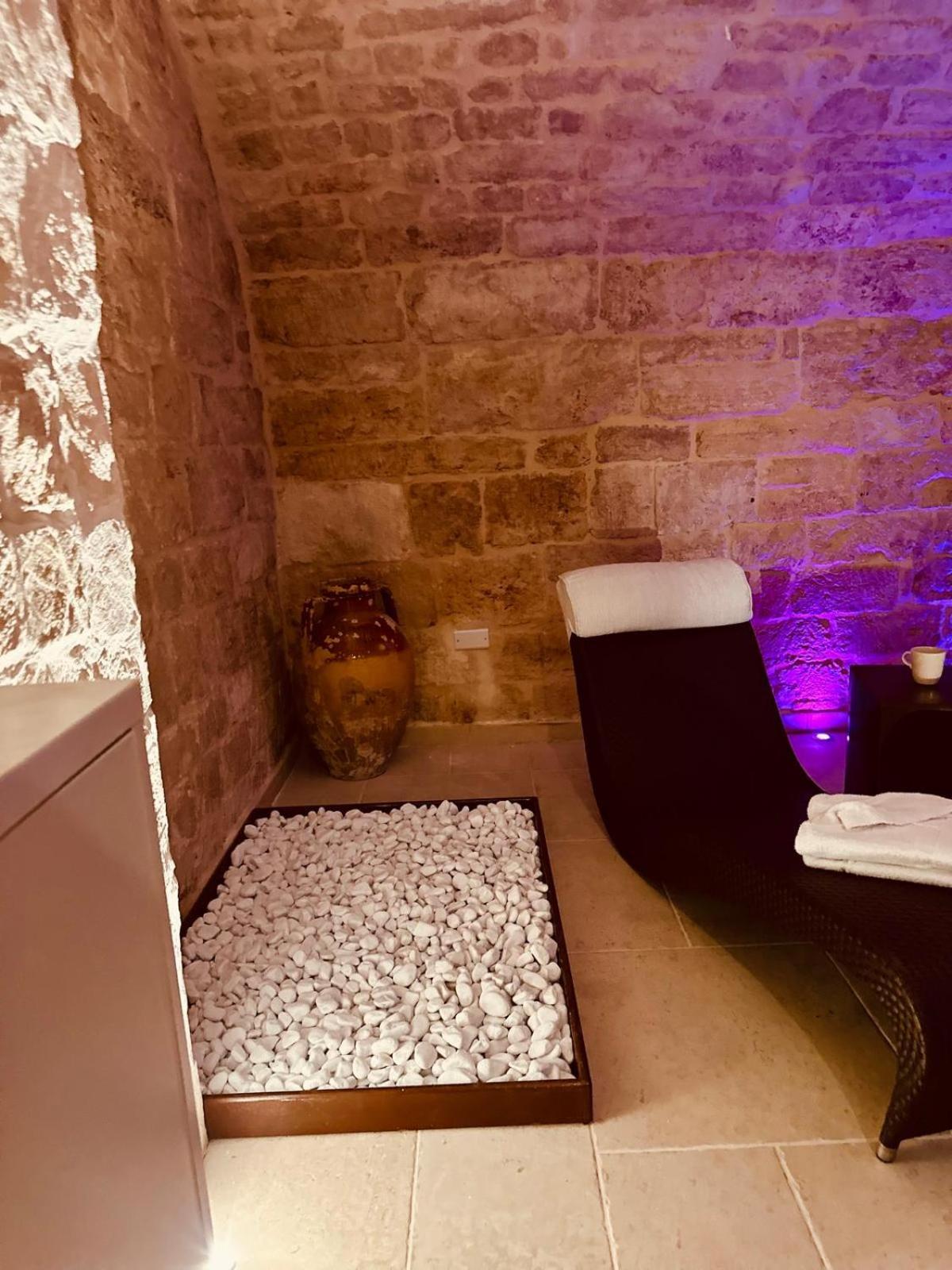 Un Giorno Bellissimo Suite & Spa Martina Franca Exterior foto