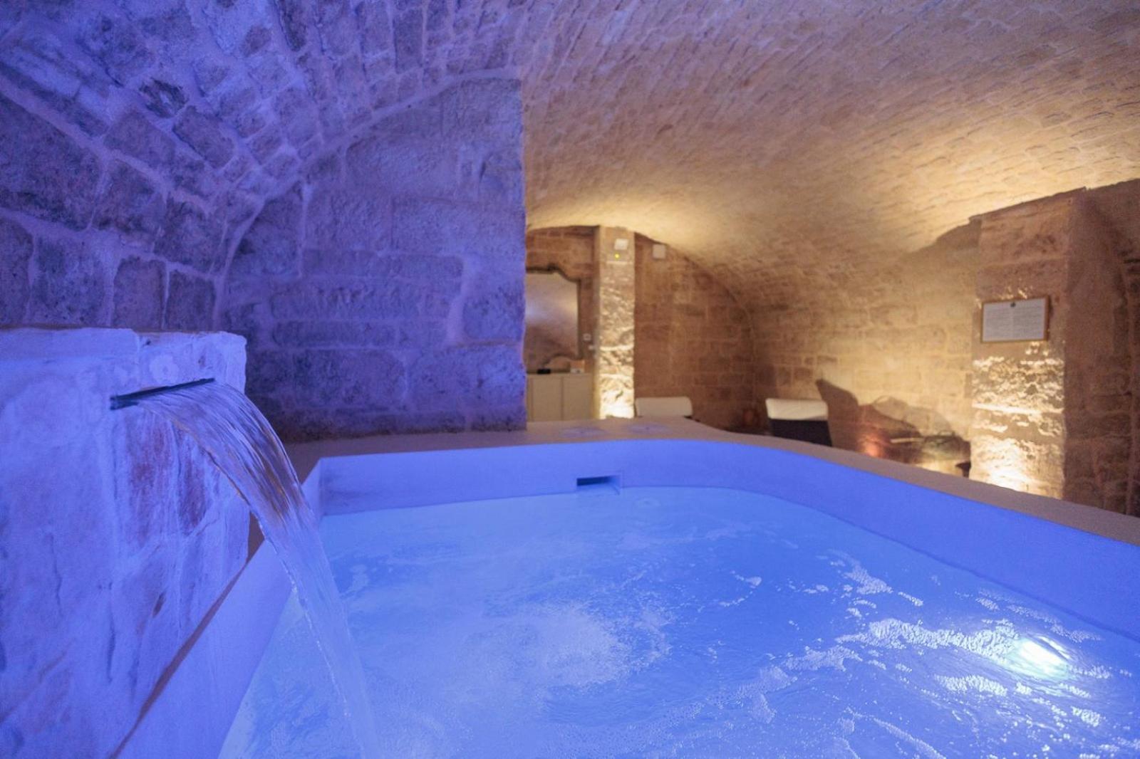 Un Giorno Bellissimo Suite & Spa Martina Franca Habitación foto